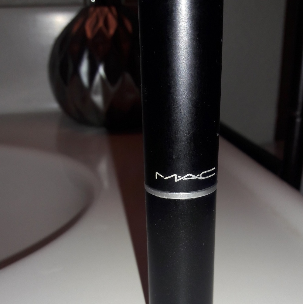 Mac NC44 Stick Foundation